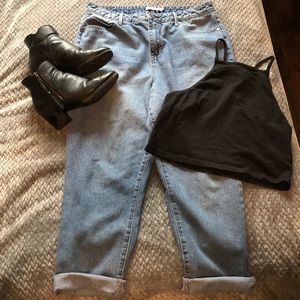 Just Fab Relaxed/Mom Jean